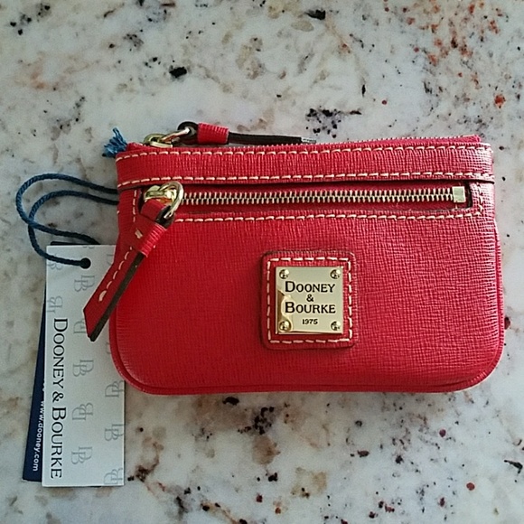 dooney and bourke coin pouch